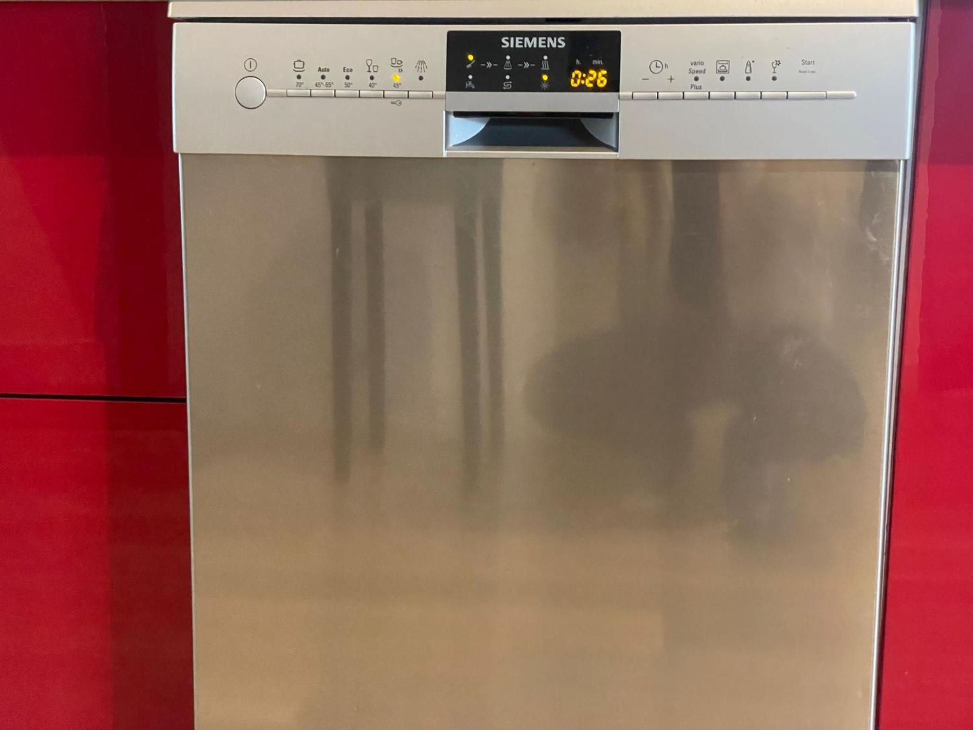 Maison Entiere Redessan Exteriér fotografie